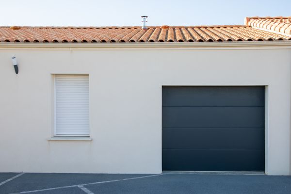 Garage Window Replacement in Cape Coral