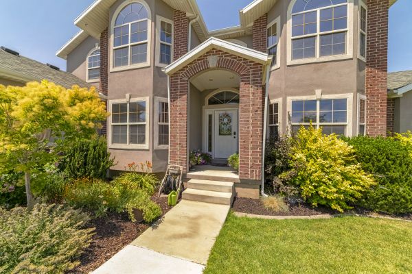 Cost of Transom Window Replacement in Cape Coral