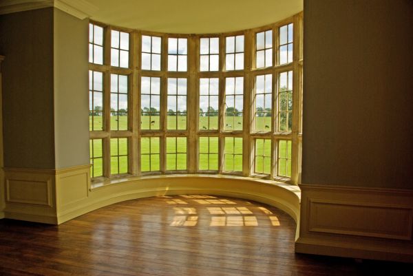 Bow Window Replacement in Cape Coral